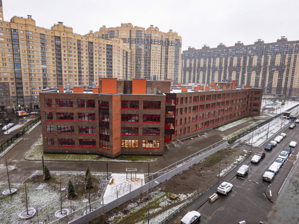 Новая школа Выборгского района в 2026 году примет первых учеников - Фото