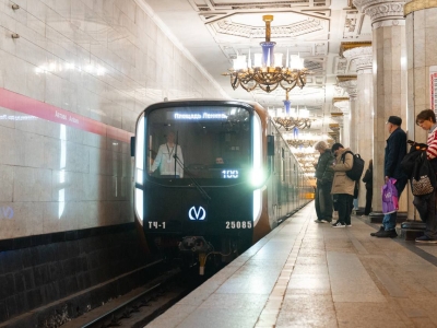 Пятый коричневый «Балтиец» вышел на линию в петербургском метро