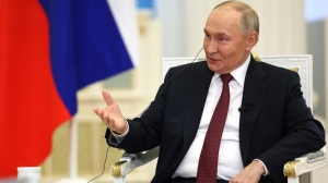 Более 500 тыс. обращений поступило на прямую линию Путина - Фото