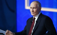 Путин согласился с предложением зафиксировать снижение порога НДС - Фото