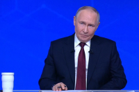 Не берите трубку: Путин о результатах борьбы с мошенниками - Фото