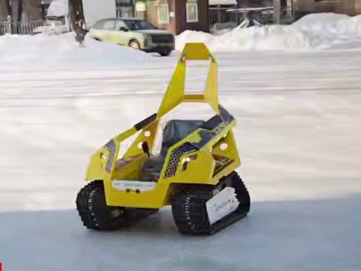 В Щелкове испытали роботов для уборки снега в городском парке