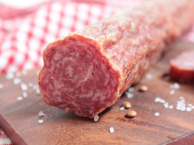 Колбаса стала гастрономическим фаворитом декабря в Подмосковье