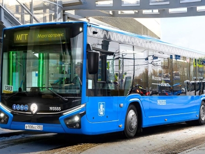 В Москве тестируют три новые модели автобусов российского производства