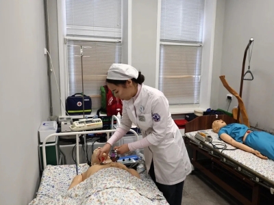 В Астраханском медколледже завершили капитальный ремонт актового зала