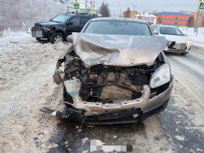 В Кандалакше непристегнутый водитель устроил ДТП