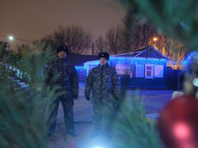 Росгвардейцы обеспечили в Астрахани порядок у храмов во время богослужений