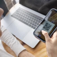 Единый QR-код для переводов: что ждет банки и клиентов с 2026 года