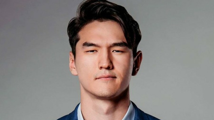 комик Нурлан Сабуров