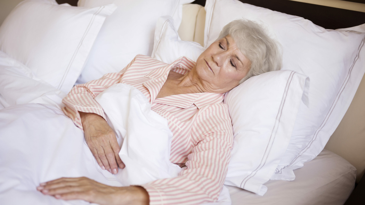 бабушка, старушка, пенсионерка, сон