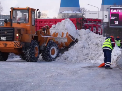В Москве ликвидируют последствия обильных снегопадов