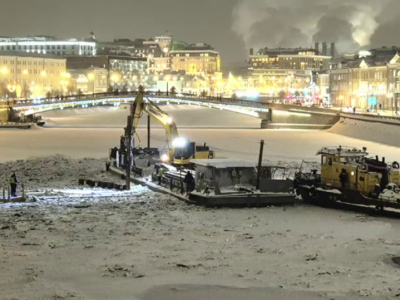 На Болотной набережной стартовало строительство пешеходного моста