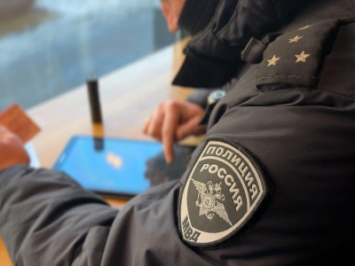 Полиция накрыла магазины в Выборгском районе в поисках нелегалов