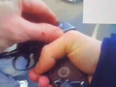 Пьяного лихача без прав на каршеринге в Петербурге ловили со стрельбой