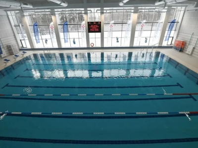 Губернатор Ленобласти Александр Дрозденко открыл бассейн «Атлантика» в Сертолово