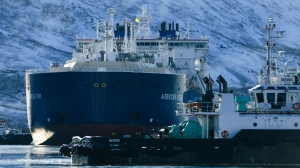 Новейший газовоз для «Арктик СПГ 2» «Алексей Косыгин» совершил первую разгрузку под Мурманском