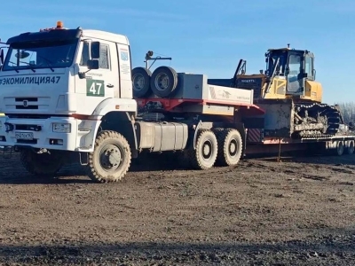 В Колтушах нашли горы мусора на въезде в город