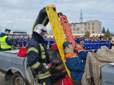 В Костроме определили лучшую команду спасателей по работе при ДТП