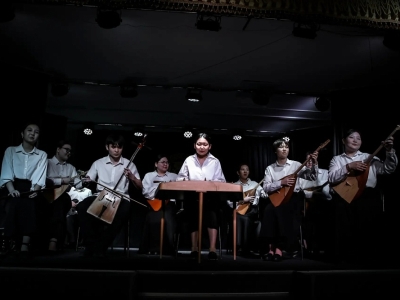 В Астрахани выбрали лучших исполнителей на национальных инструментах