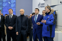 Глава Минпромторга РФ посетил НПЗ «Газпром нефти» в Омске - Фото