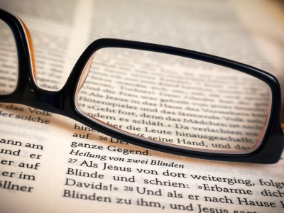 Во Фрязино создали умное устройство, позволяющее незрячим «видеть» мир