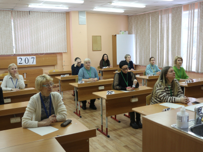 В Мурманской области прошла акция «Сдаем вместе. День сдачи ЕГЭ родителями»