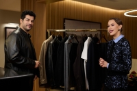 На Авито появились вещи, в которых выходил в свет звезда «Великолепного века» - Фото