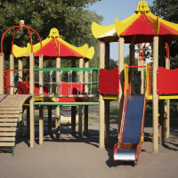 На обслуживание детских площадок во Всеволожске потратят 26 млн рублей 