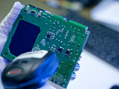 В Свердловской области увеличился выпуск электроники