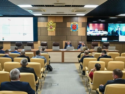 Поляков сообщил о подготовке к военно-морскому салону «ФЛОТ-2026» в Петербурге