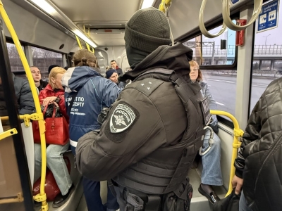 В автобусах Курортного района Петербурга провели рейд по выявлению безбилетников