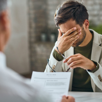 Перестройка кадров: почему в РФ резко выросло число сокращений