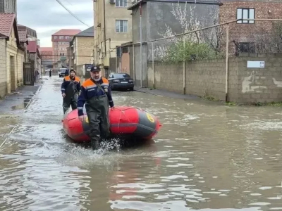 Экскаваторщик спас район в Дагестане во время паводка
