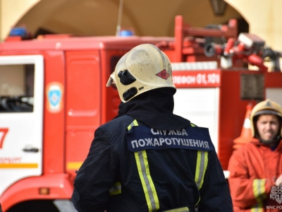 За сутки в Ленобласти потушили 57 пожаров и спасли троих в авариях