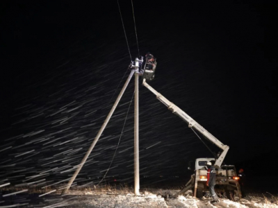 После снегопада в Ленобласти свет дали 85 поселкам