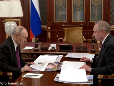 Беглов доложил главе государства о трудоустройстве участников СВО на предприятия Петербурга