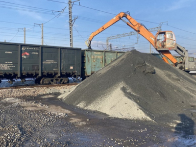 Северная железная дорога доставит костромским дорожникам 46 тысяч тонн щебня