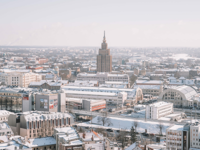 Москву до полуночи накроет мокрым снегом и штормовым ветром