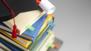 Вузы изменили правила поступления абитуриентов перед новым учебным годом - Фото