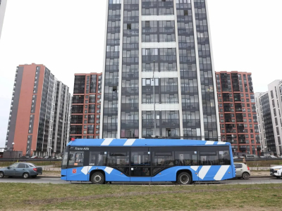 В Петербурге введут дополнительные автобусные маршруты в Радоницу