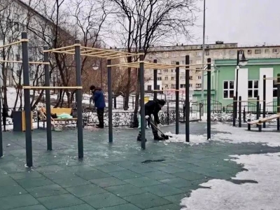 В Мурманске идет планомерная работа по уборке общественных пространств