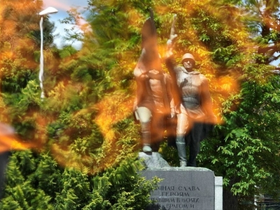 В Калининграде 9 апреля перекроют движение в районе мемориала «1200 гвардейцам»