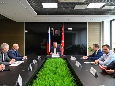 Кирилл Поляков провел встречу с участниками «Времени героев Санкт-Петербурга»