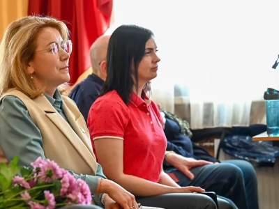 Иван Лебедев поздравил хористов мурманской ДМШ №1 с завершением учебного года