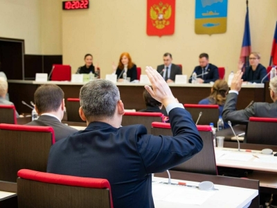 Игорь Морарь поздравил муниципальных служащих с Днем местного самоуправления