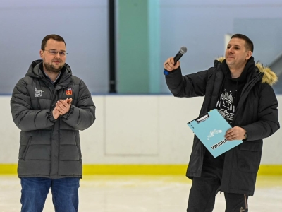 Иван Лебедев поздравил коллектив ледовой арены «Метеор» Мурманска с юбилеем