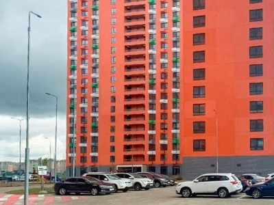 На улице Вертолетчиков выставили на торги шесть коммерческих помещений