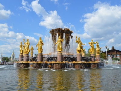 Сергей Собянин дал старт фонтанам Москвы