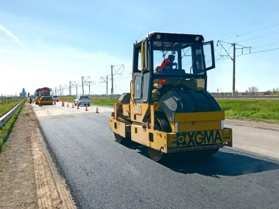В Астраханской области ремонтируют трассу Волгоград — Астрахань