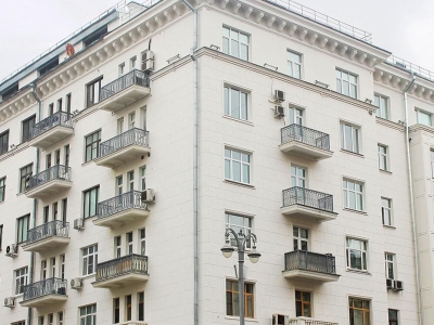 За десять лет в Москве обновили 115 домов с барельефами